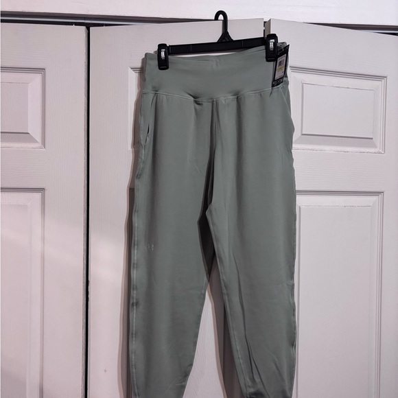 Under Armour joggers size Medium green - Picture 4 of 4